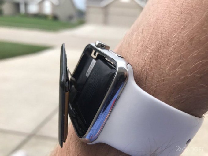 Аккумуляторы Apple Watch при вздутии разрушают часы и могут нанести травму пользователям (2 фото)